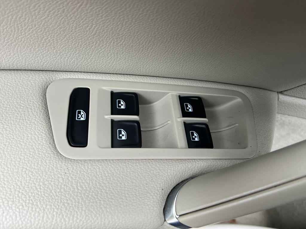 used 2019 Volkswagen e-Golf car, priced at $15,425