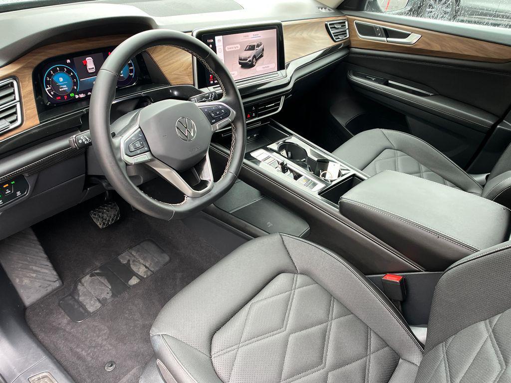 used 2025 Volkswagen Atlas car, priced at $33,935