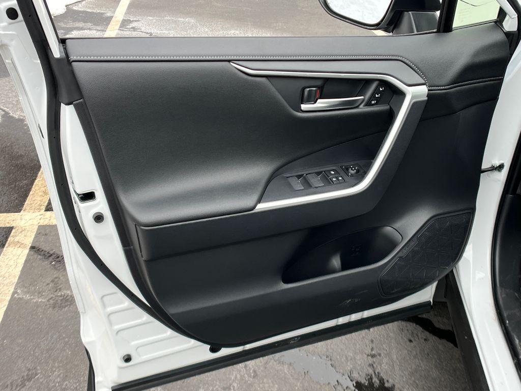 new 2025 Toyota RAV4 car, priced at $44,709