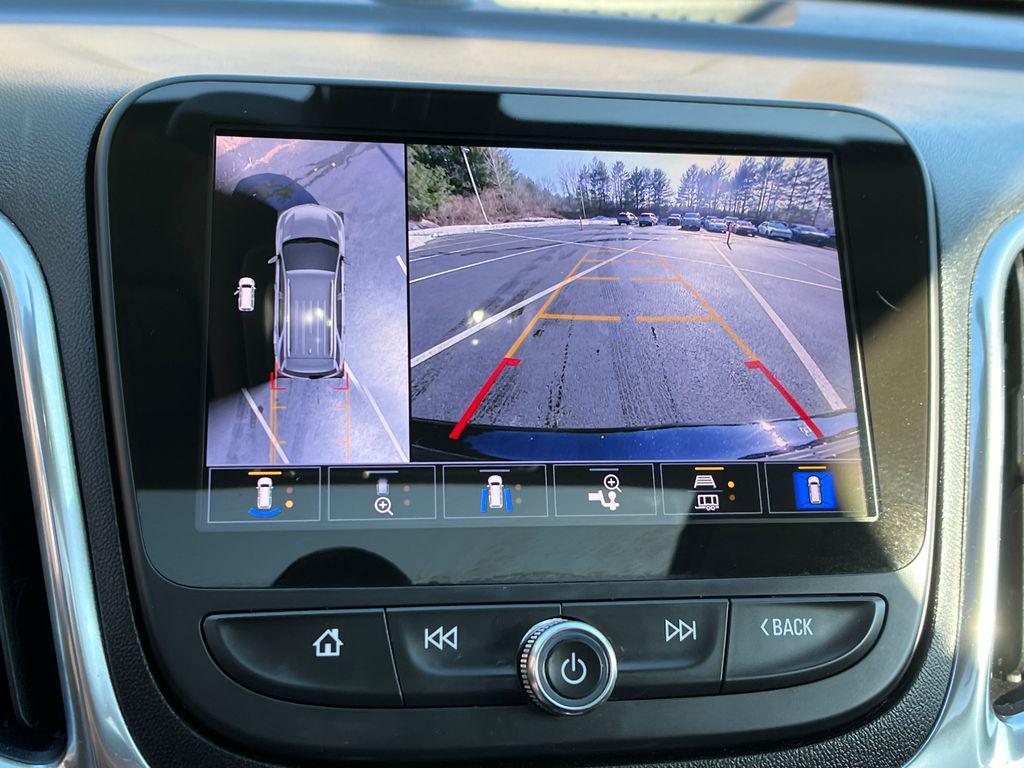 used 2022 Chevrolet Equinox car, priced at $22,763