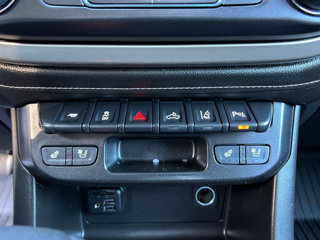 used 2021 GMC Canyon car, priced at $31,987