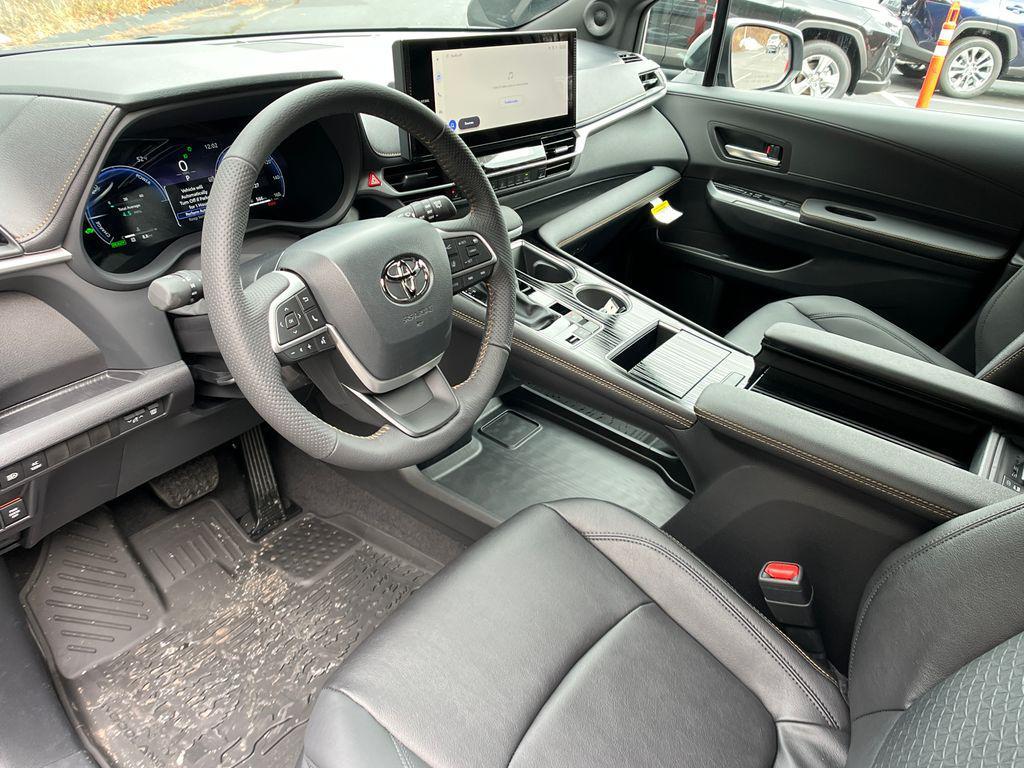 new 2026 Toyota Sienna car, priced at $54,065