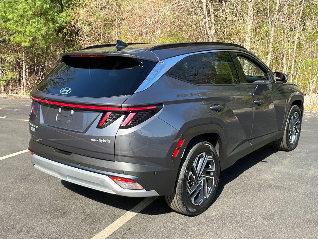 used 2025 Hyundai TUCSON Hybrid car, priced at $34,273