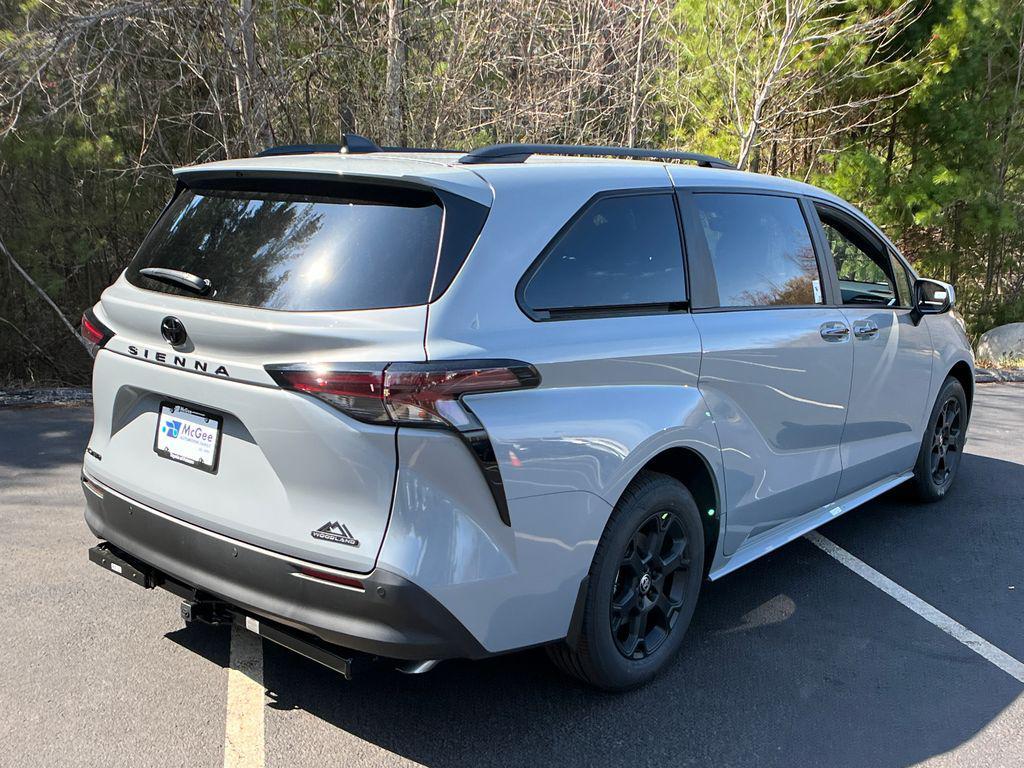new 2026 Toyota Sienna car, priced at $53,689