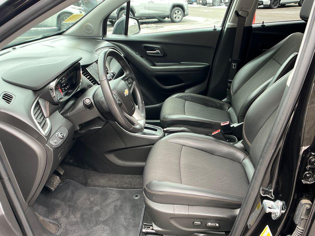 used 2022 Chevrolet Trax car, priced at $19,877