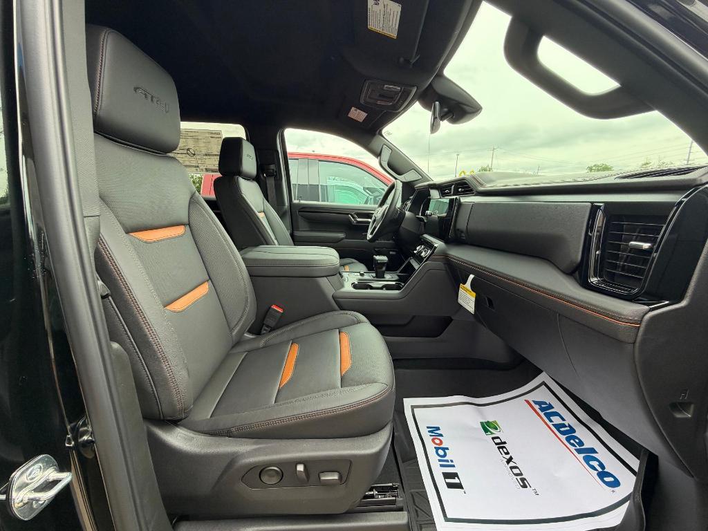 new 2026 GMC Sierra 1500 car, priced at $70,275