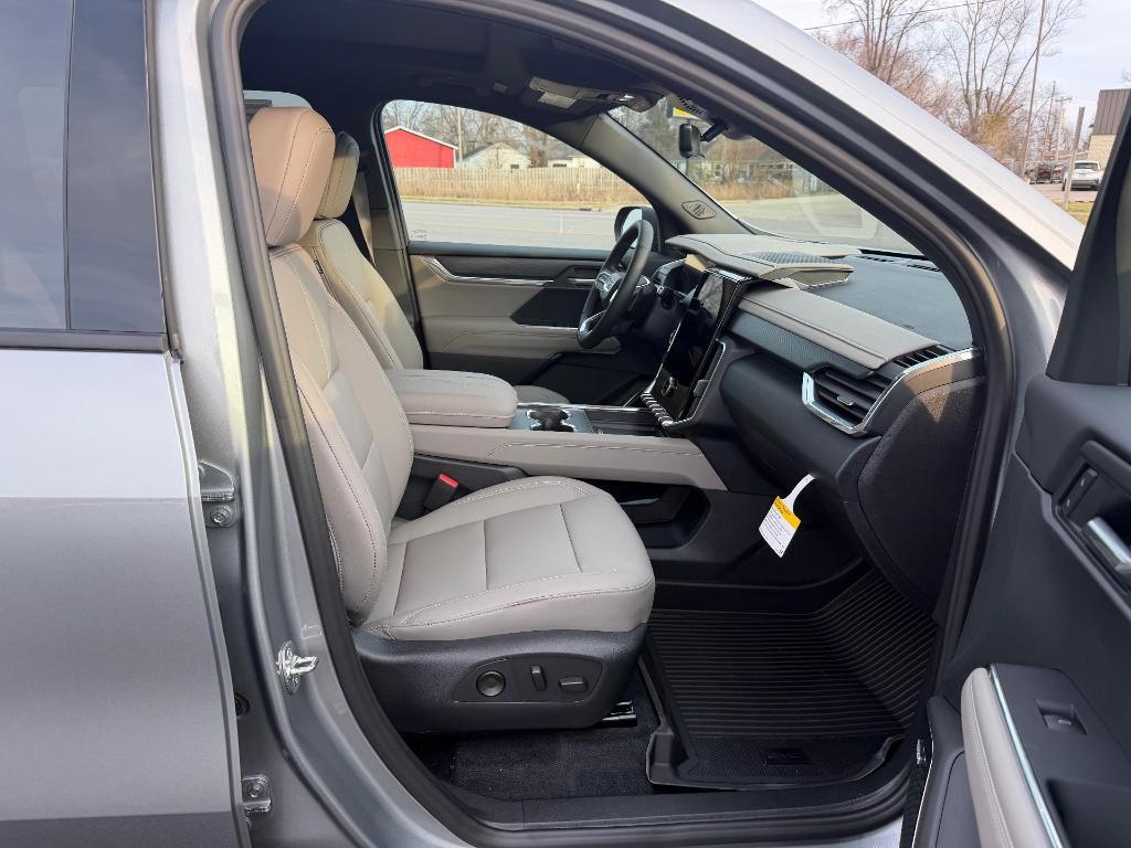 new 2026 GMC Acadia car, priced at $51,475