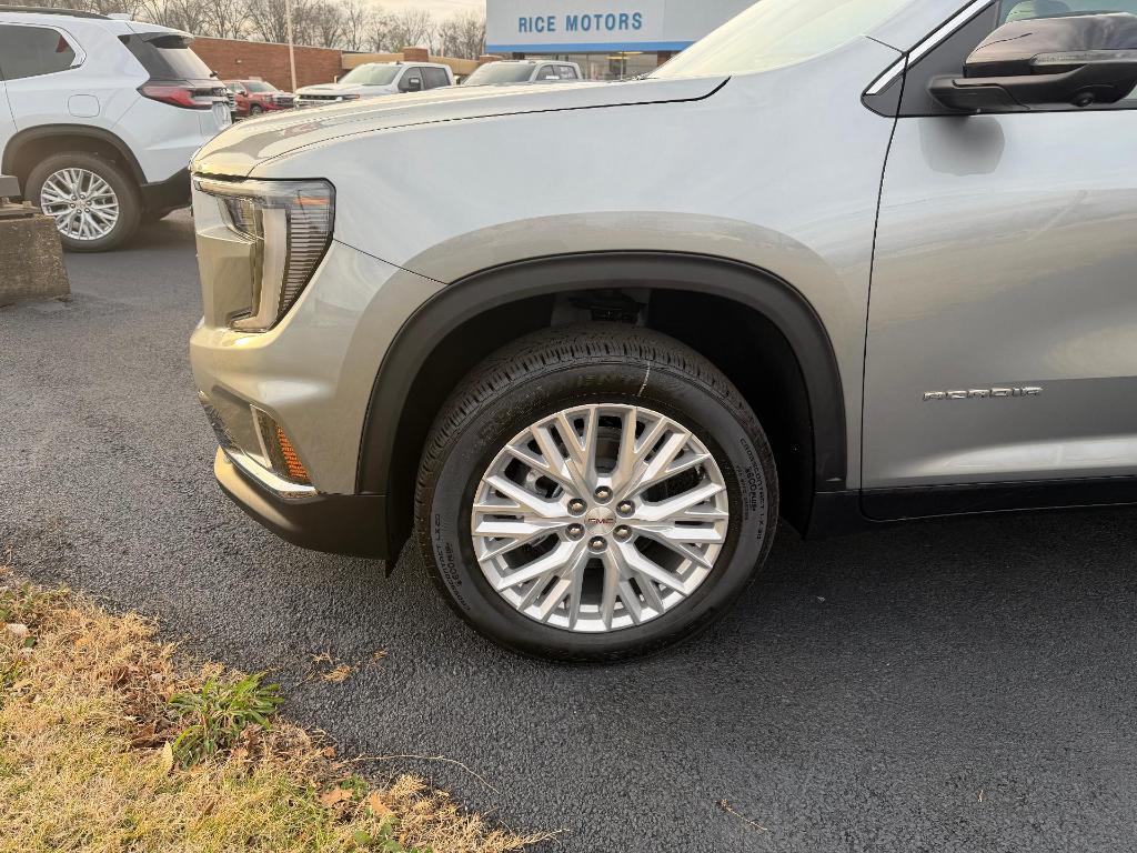 new 2026 GMC Acadia car, priced at $51,475