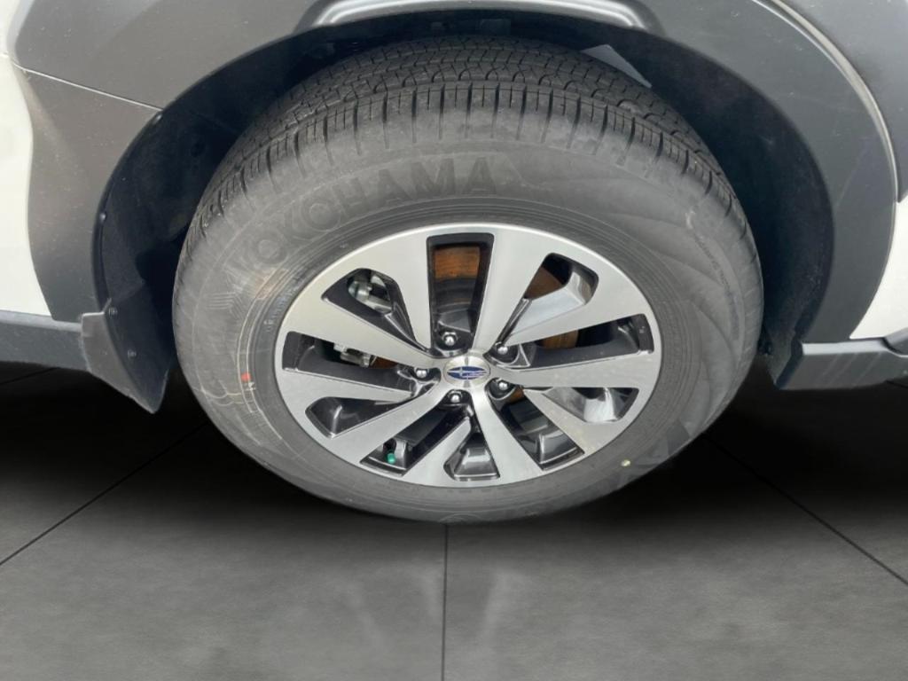 used 2025 Subaru Outback car, priced at $34,498