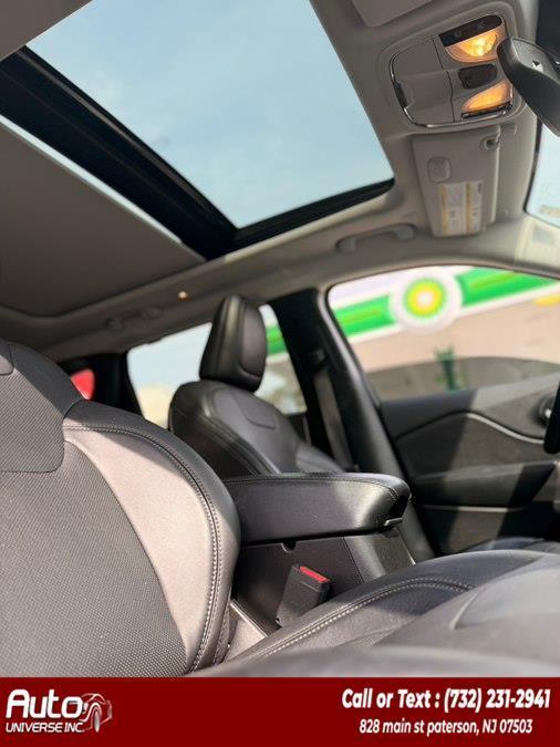 used 2021 Jeep Cherokee car, priced at $13,510