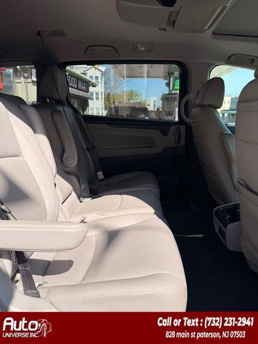 used 2018 Honda Odyssey car, priced at $17,460