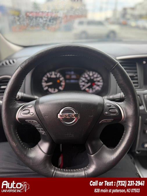 used 2020 Nissan Pathfinder car, priced at $10,455