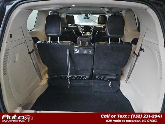 used 2017 Chrysler Pacifica car, priced at $7,665