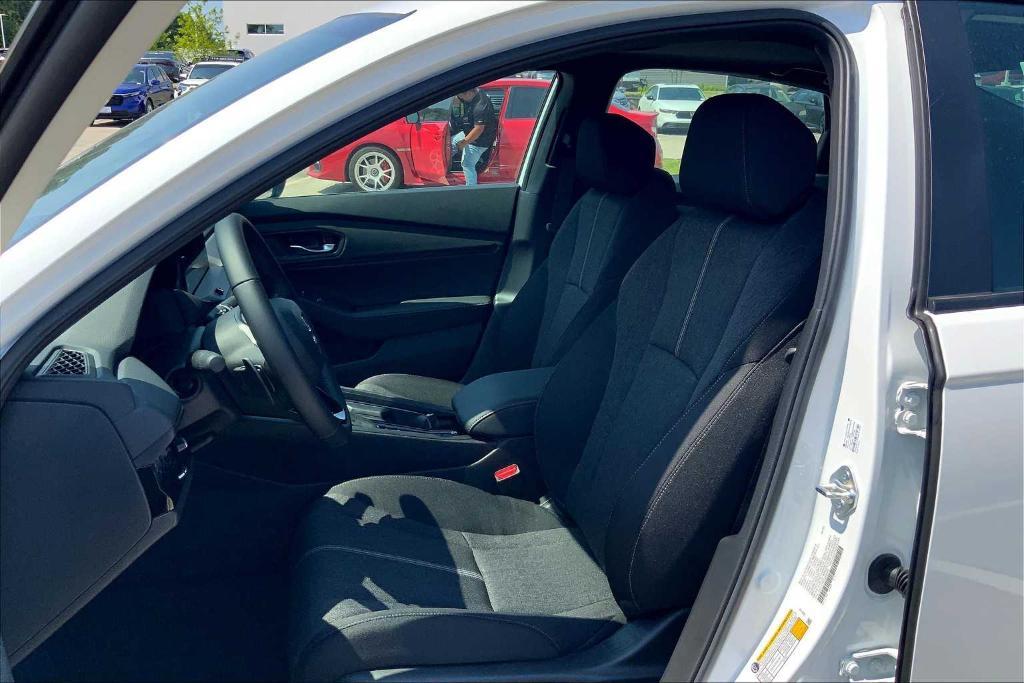 new 2025 Honda Accord Hybrid car, priced at $33,805