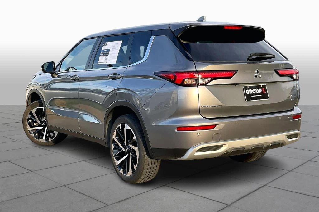 used 2022 Mitsubishi Outlander car, priced at $21,111