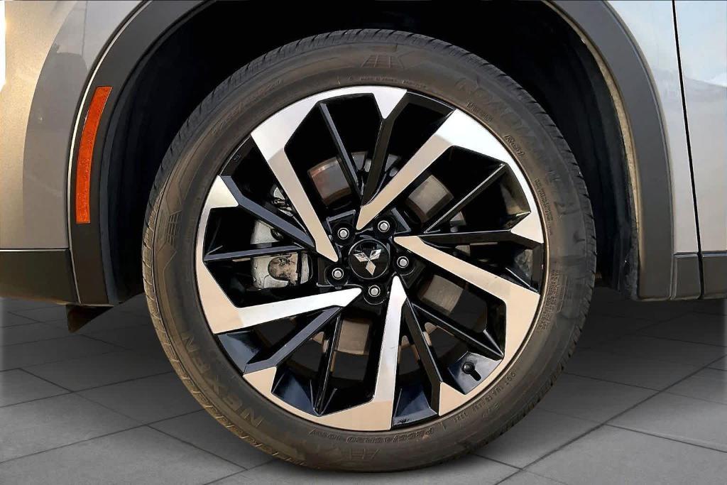 used 2022 Mitsubishi Outlander car, priced at $21,111