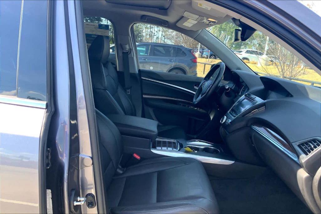 used 2018 Acura MDX car, priced at $15,491