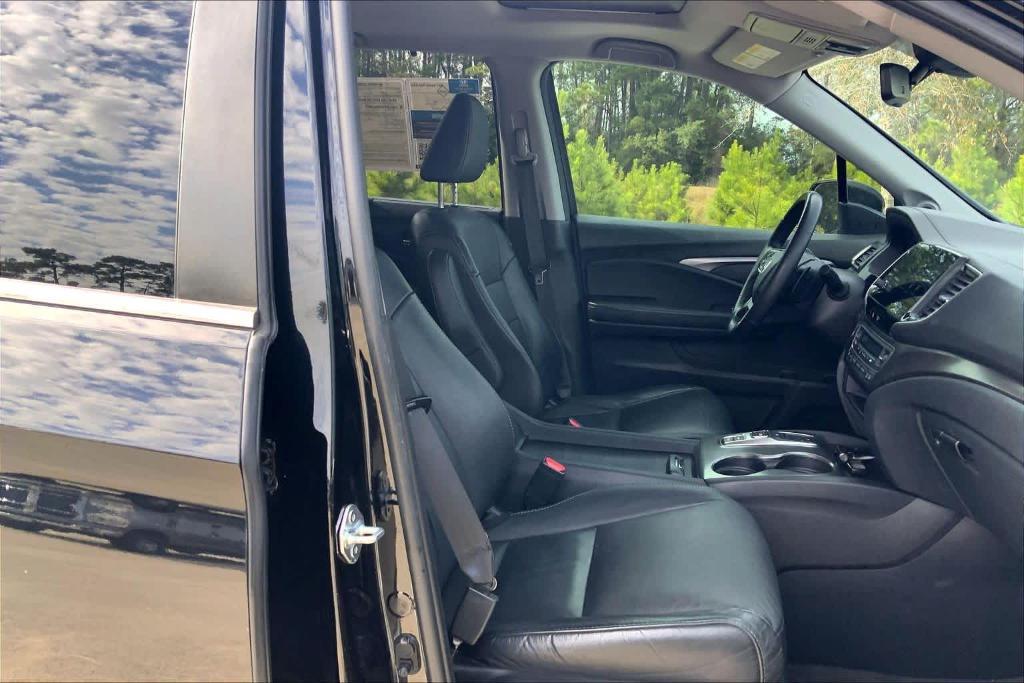 used 2021 Honda Pilot car, priced at $19,991