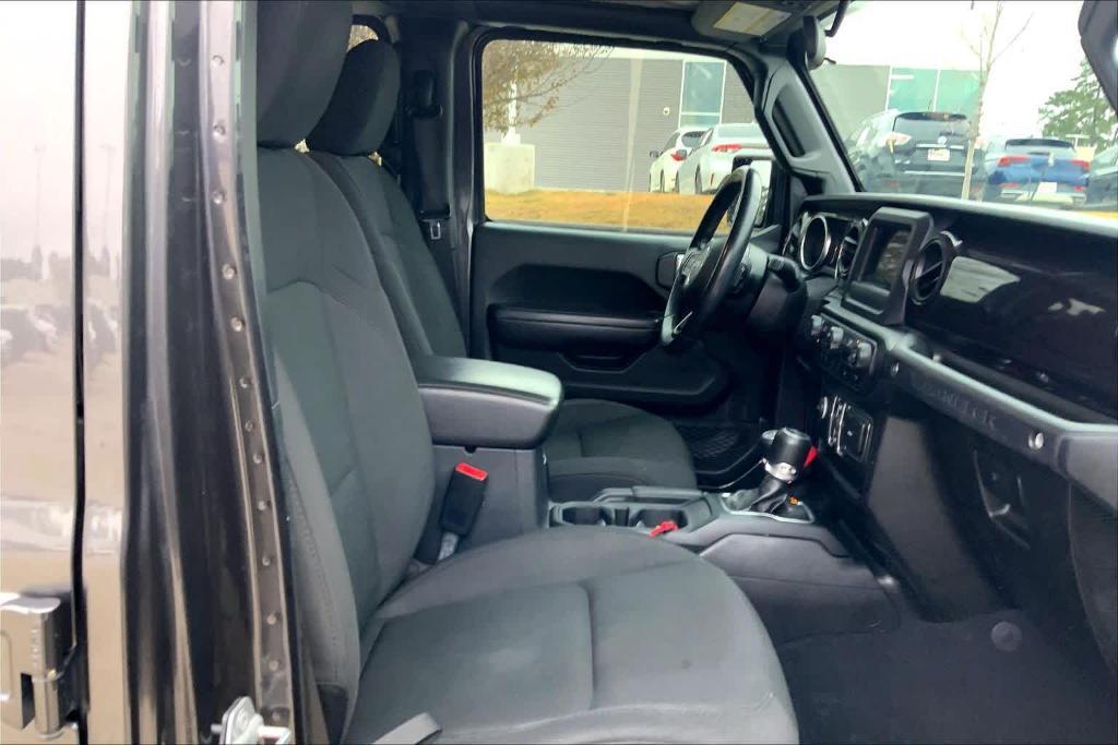 used 2019 Jeep Wrangler Unlimited car, priced at $20,291