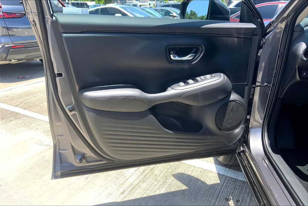 new 2026 Honda HR-V car, priced at $31,000