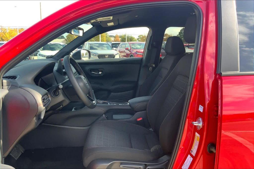 new 2026 Honda HR-V car, priced at $28,950