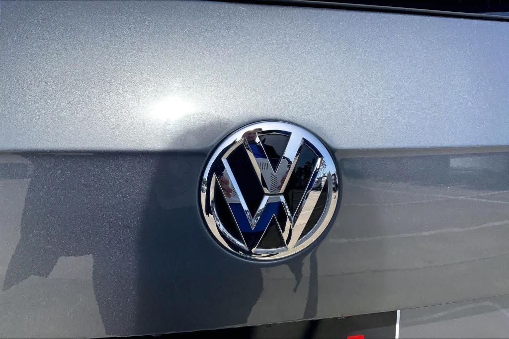 used 2021 Volkswagen Tiguan car, priced at $13,991