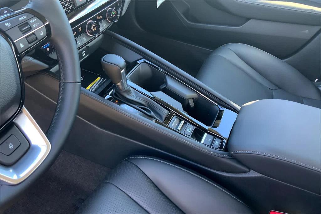 new 2025 Honda Accord Hybrid car, priced at $38,202