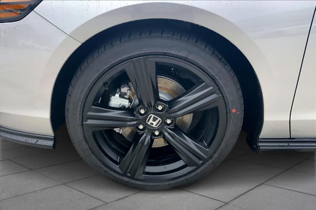 new 2026 Honda Accord Hybrid car, priced at $36,915