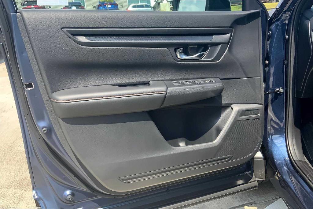 new 2026 Honda CR-V Hybrid car, priced at $35,556