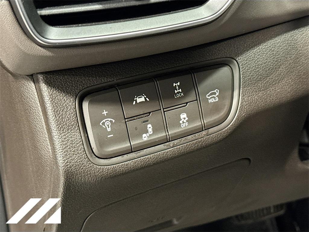 used 2020 Hyundai Santa Fe car, priced at $19,177