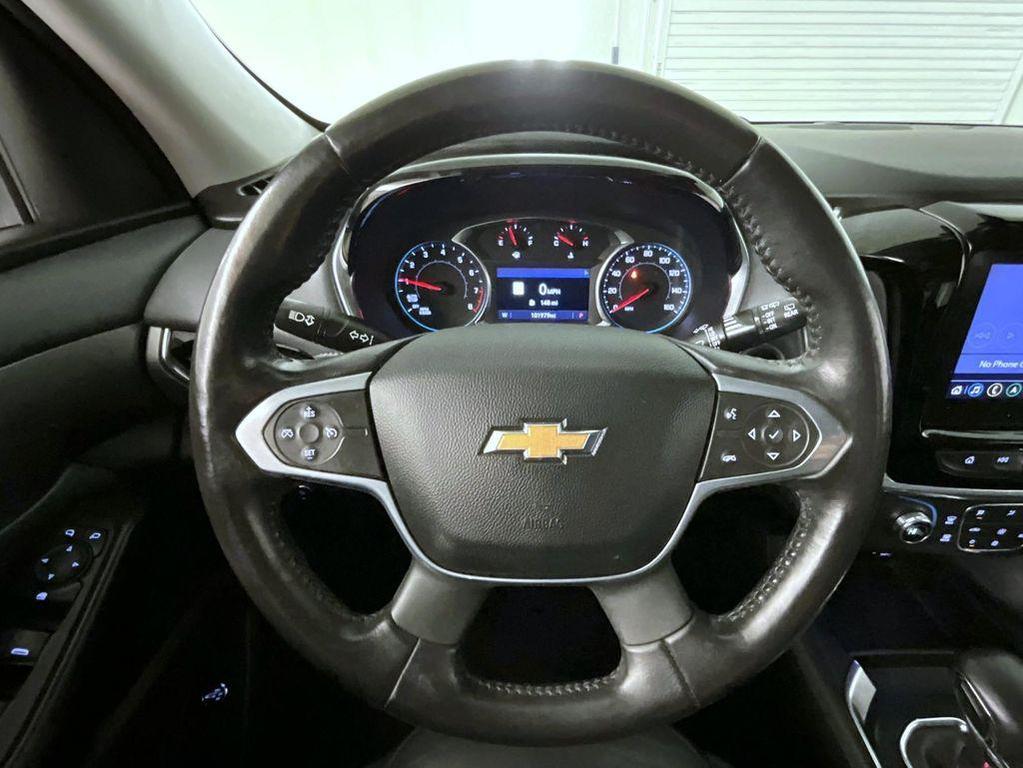 used 2021 Chevrolet Traverse car, priced at $20,999