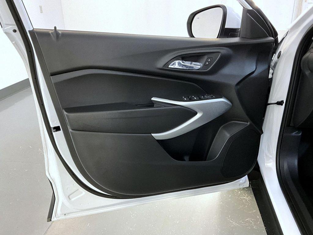 new 2026 Chevrolet Trax car, priced at $25,508