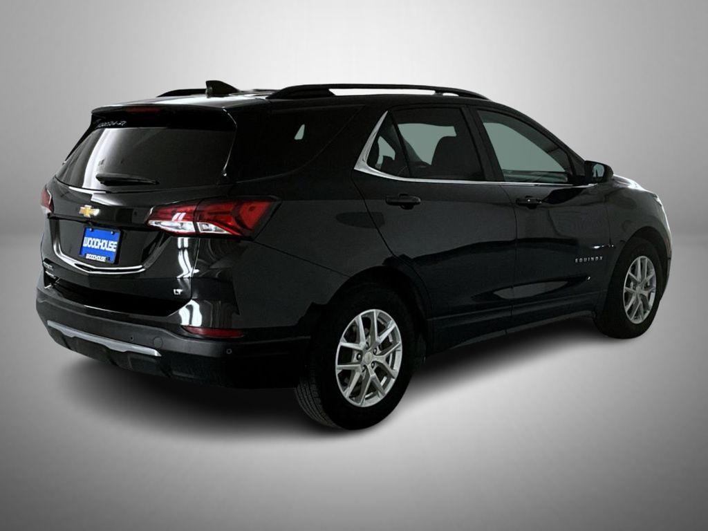 used 2022 Chevrolet Equinox car, priced at $16,999