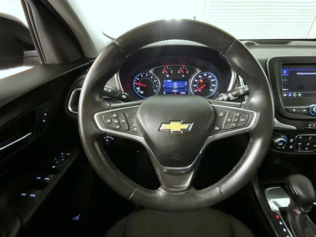 used 2022 Chevrolet Equinox car, priced at $16,999