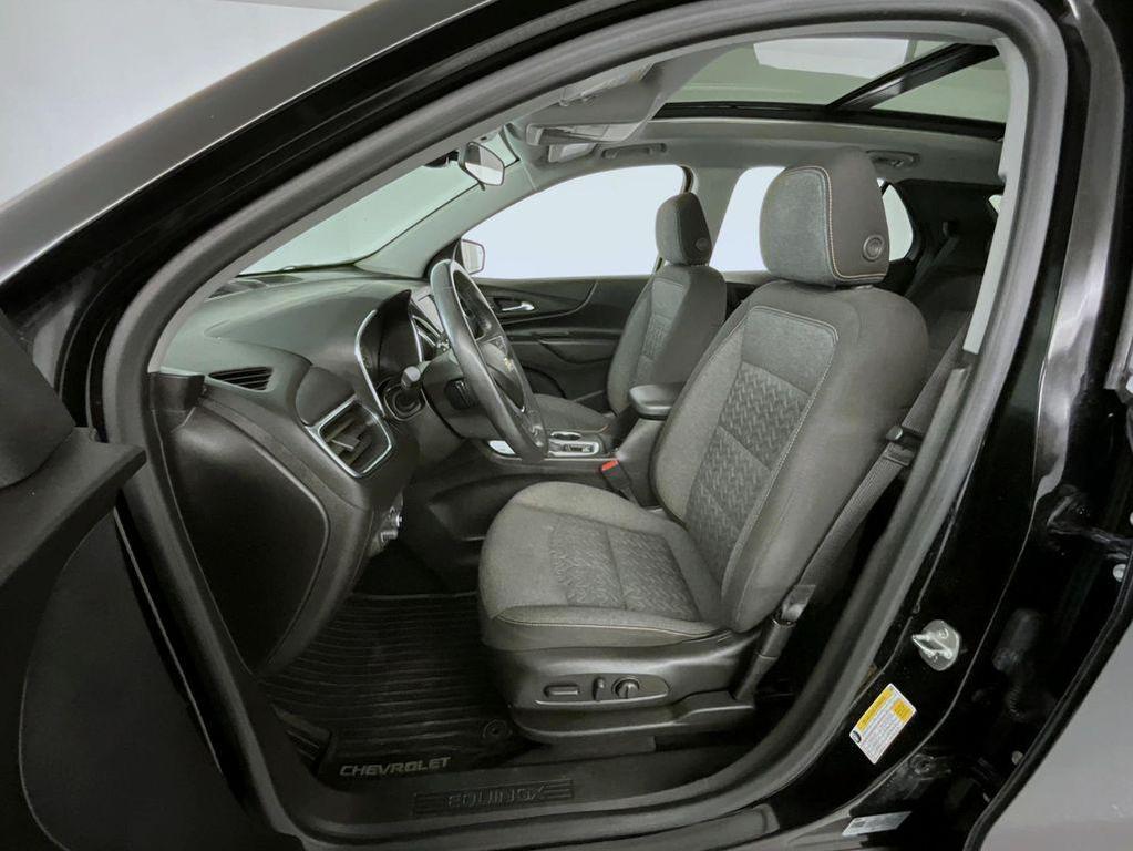 used 2022 Chevrolet Equinox car, priced at $16,999