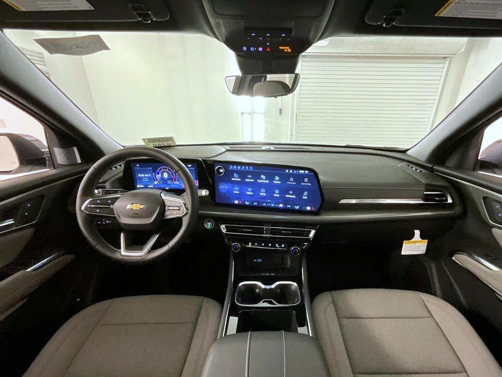 new 2026 Chevrolet Traverse car, priced at $49,473