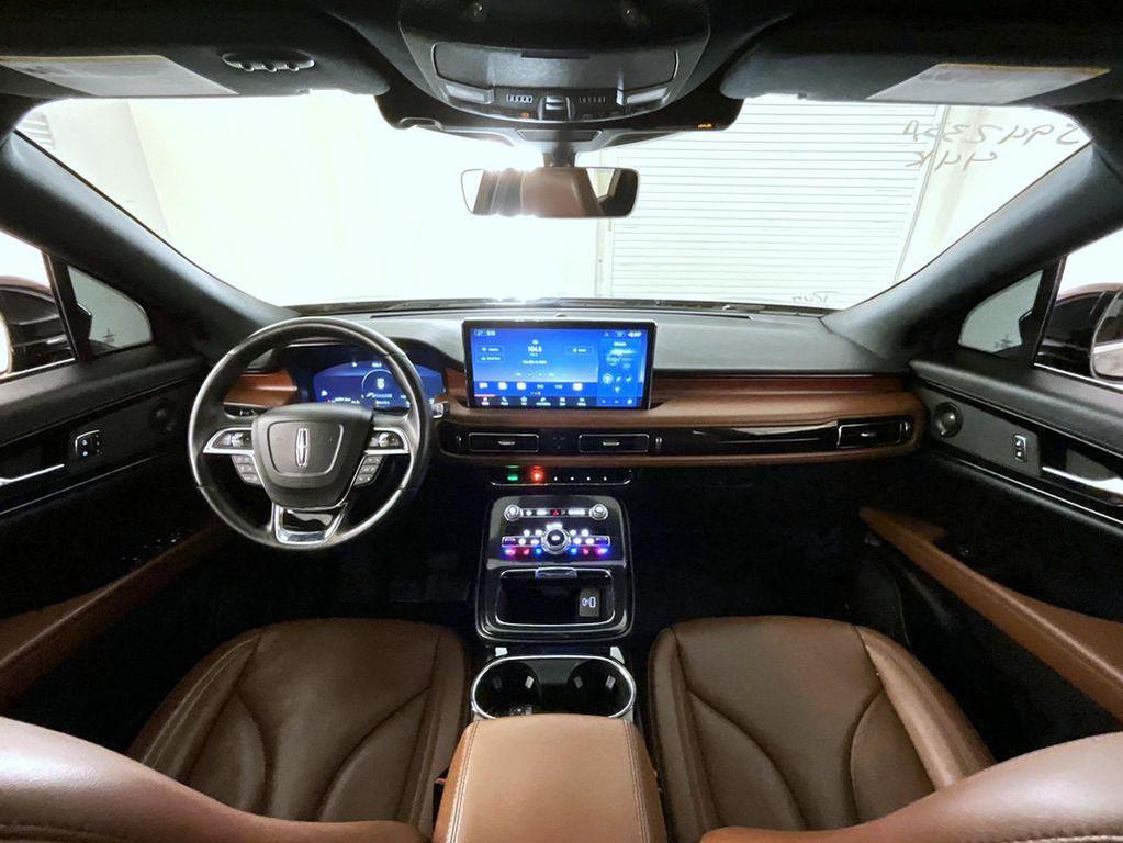 used 2022 Lincoln Nautilus car, priced at $34,802