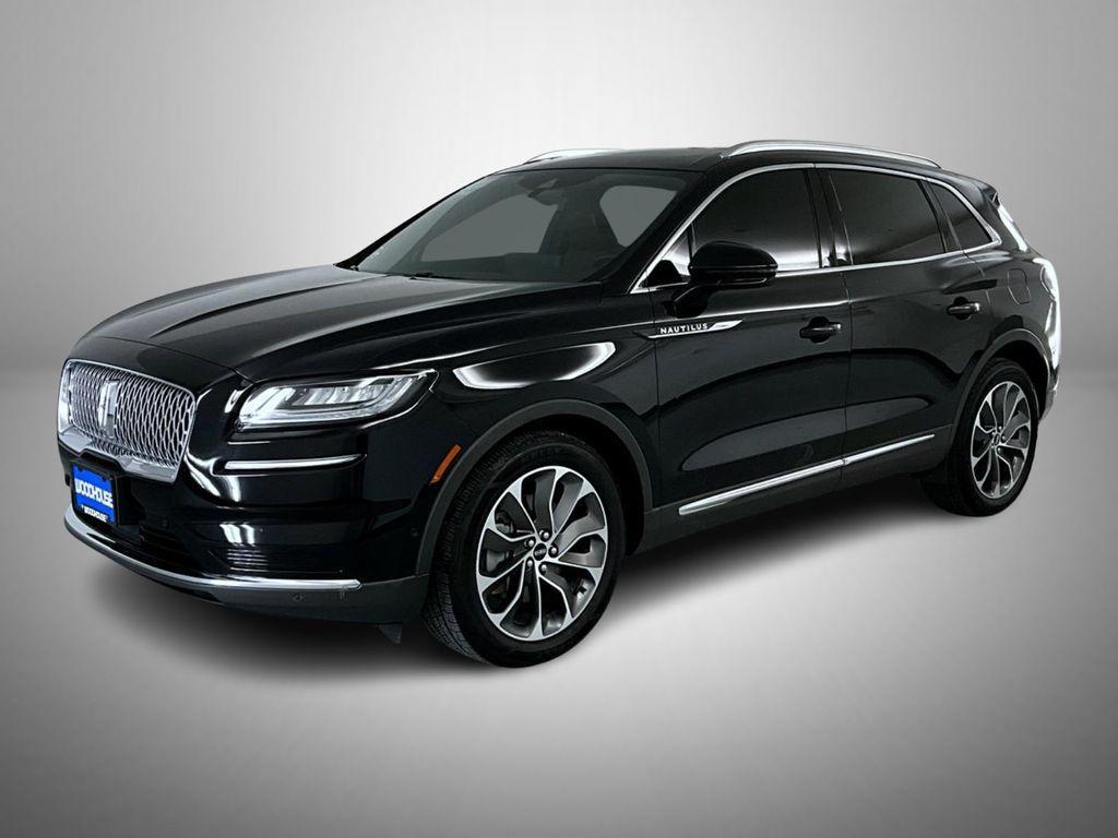 used 2022 Lincoln Nautilus car, priced at $33,155