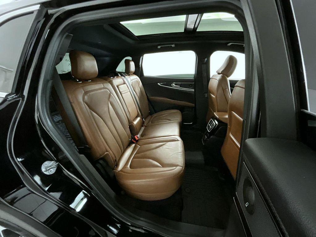 used 2022 Lincoln Nautilus car, priced at $34,802