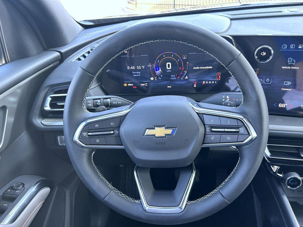 new 2026 Chevrolet Traverse car, priced at $50,315