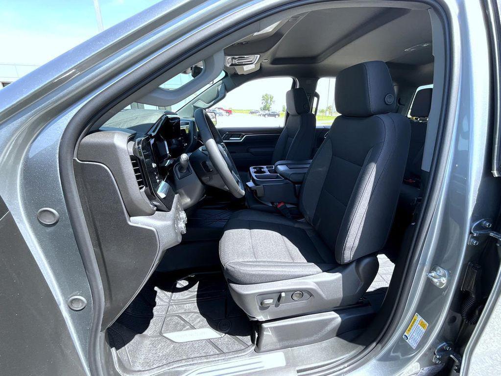 new 2026 Chevrolet Silverado 1500 car, priced at $50,913