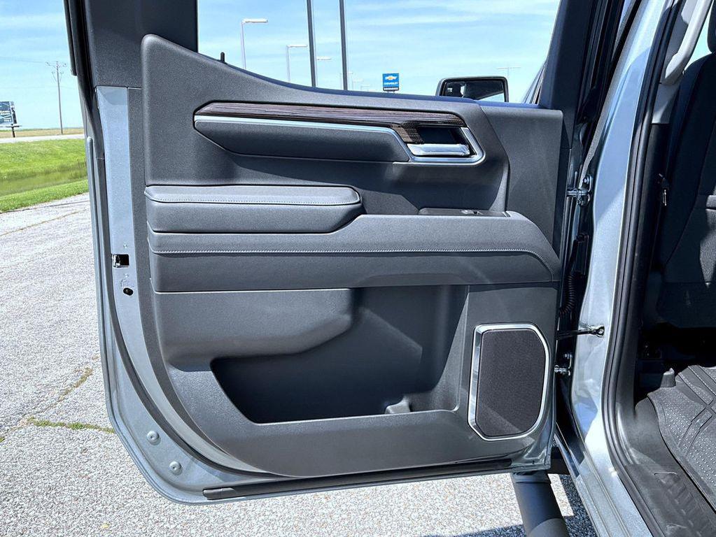 new 2026 Chevrolet Silverado 1500 car, priced at $50,913
