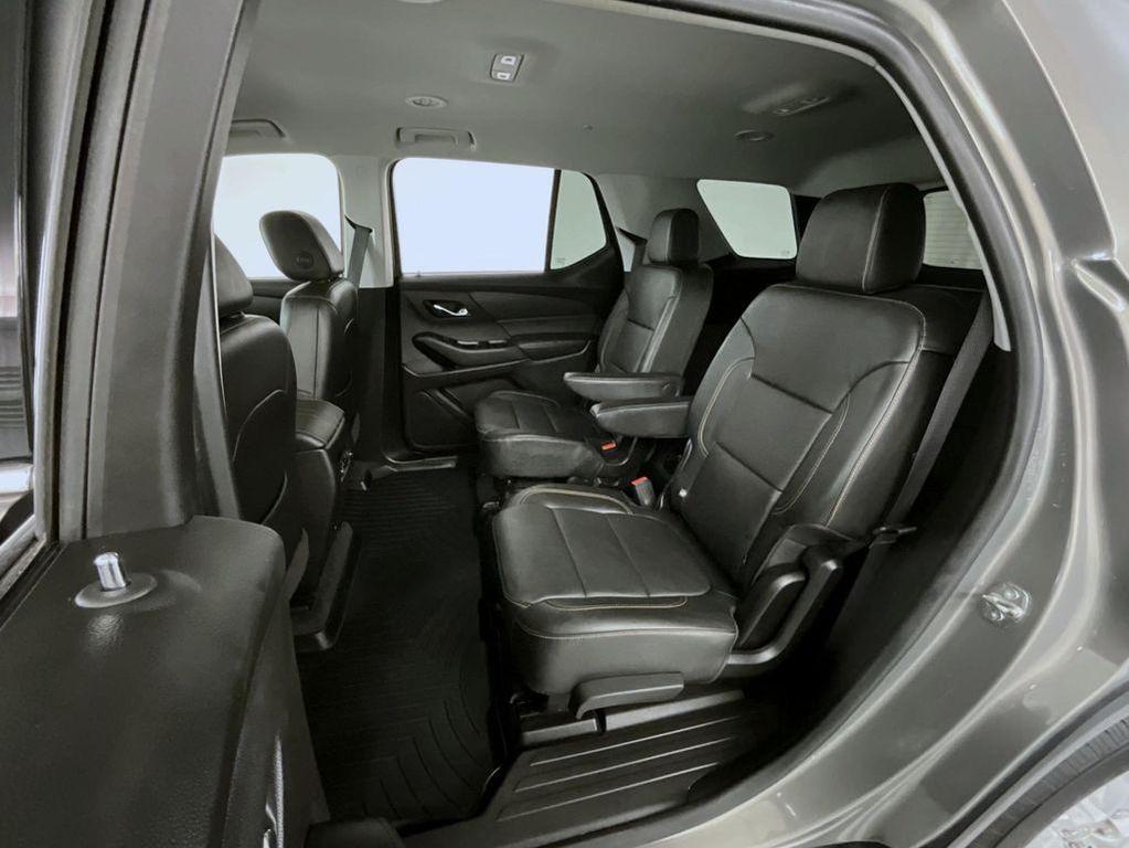 used 2019 Chevrolet Traverse car, priced at $16,499