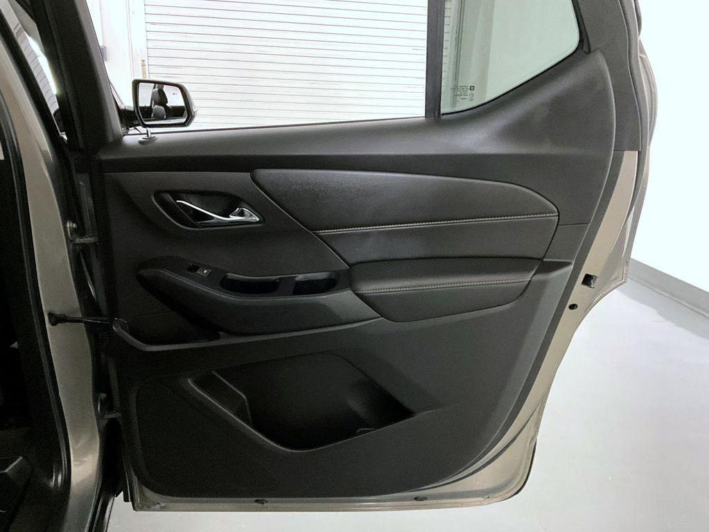 used 2019 Chevrolet Traverse car, priced at $16,499