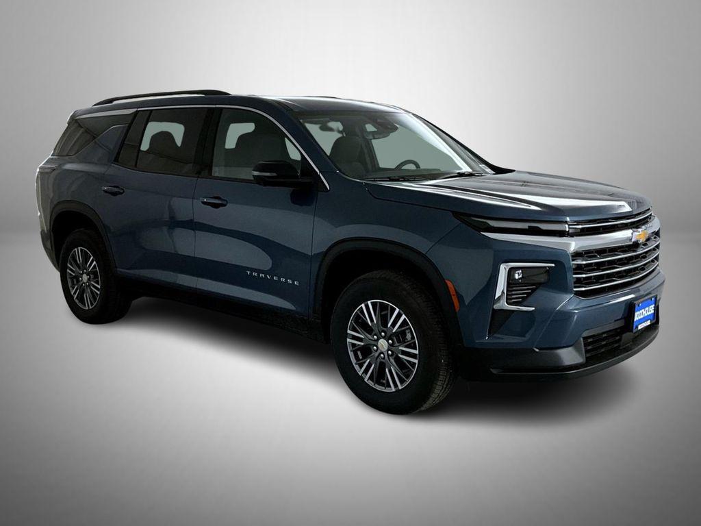 new 2026 Chevrolet Traverse car, priced at $44,451
