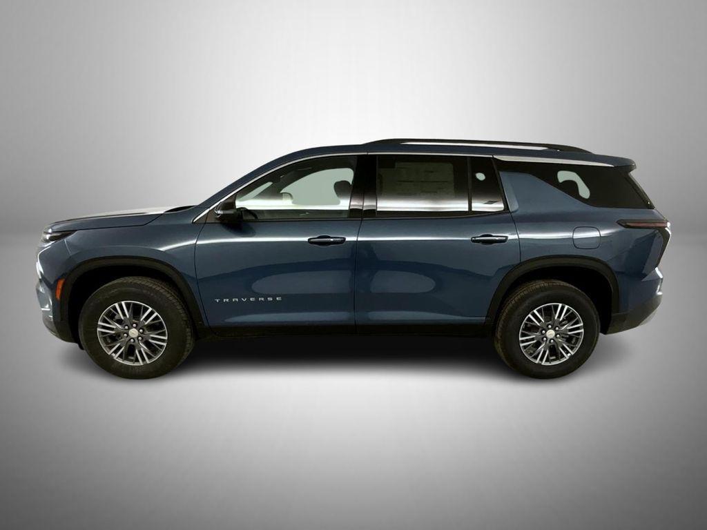 new 2026 Chevrolet Traverse car, priced at $44,451