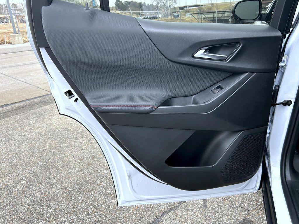 new 2026 Chevrolet Equinox car, priced at $38,034