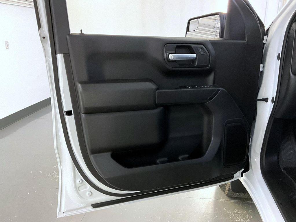 new 2026 Chevrolet Silverado 1500 car, priced at $47,333
