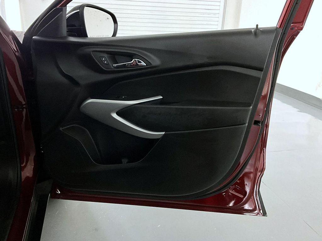 used 2024 Chevrolet Trax car, priced at $20,499