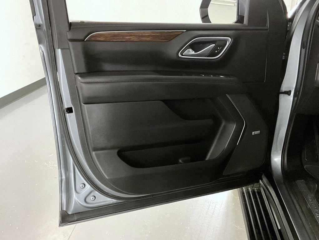 used 2022 Chevrolet Tahoe car, priced at $54,892